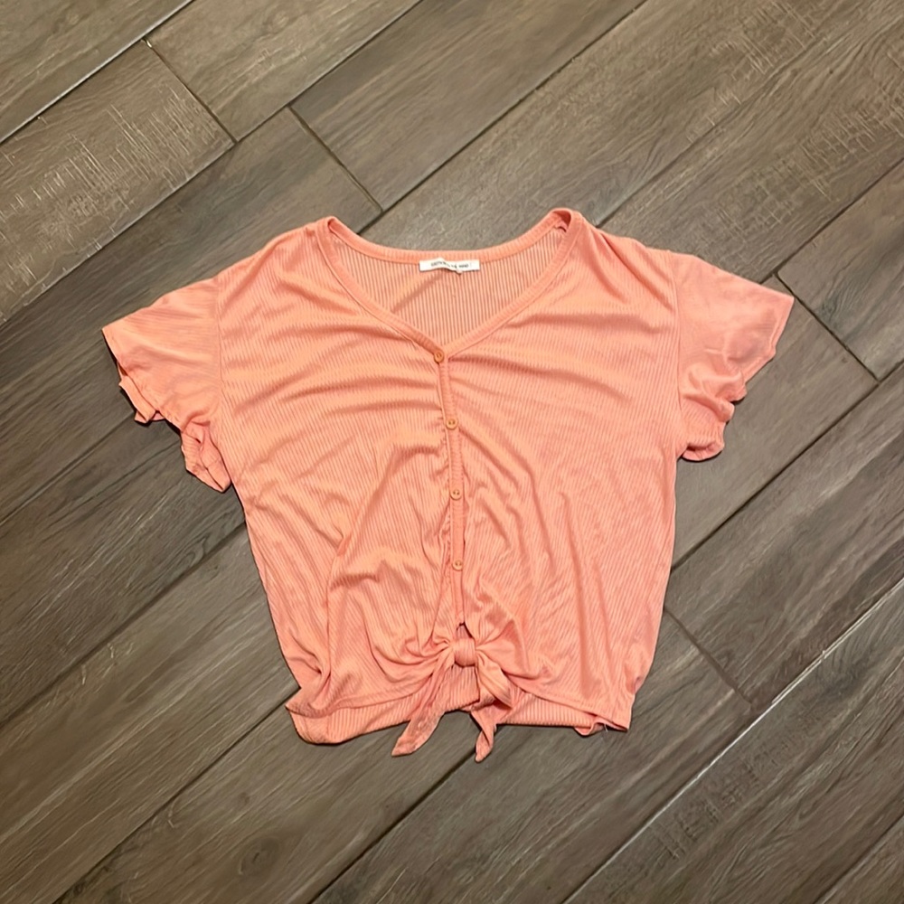 Tie top